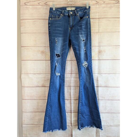 Celebrity Ace Women’s High Waisted Stretch Flare Distressed Jeans Size 7/28 - Picture 1 of 10